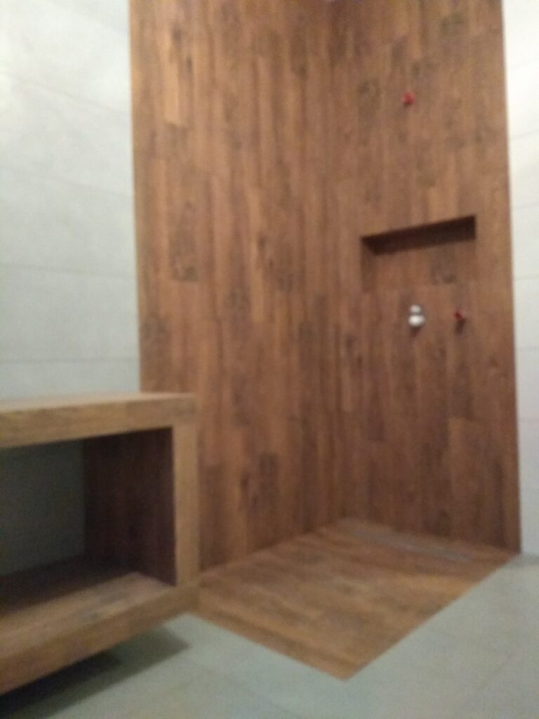 realizacje palko-bud, układanie płytek, płytkowanie łazienki