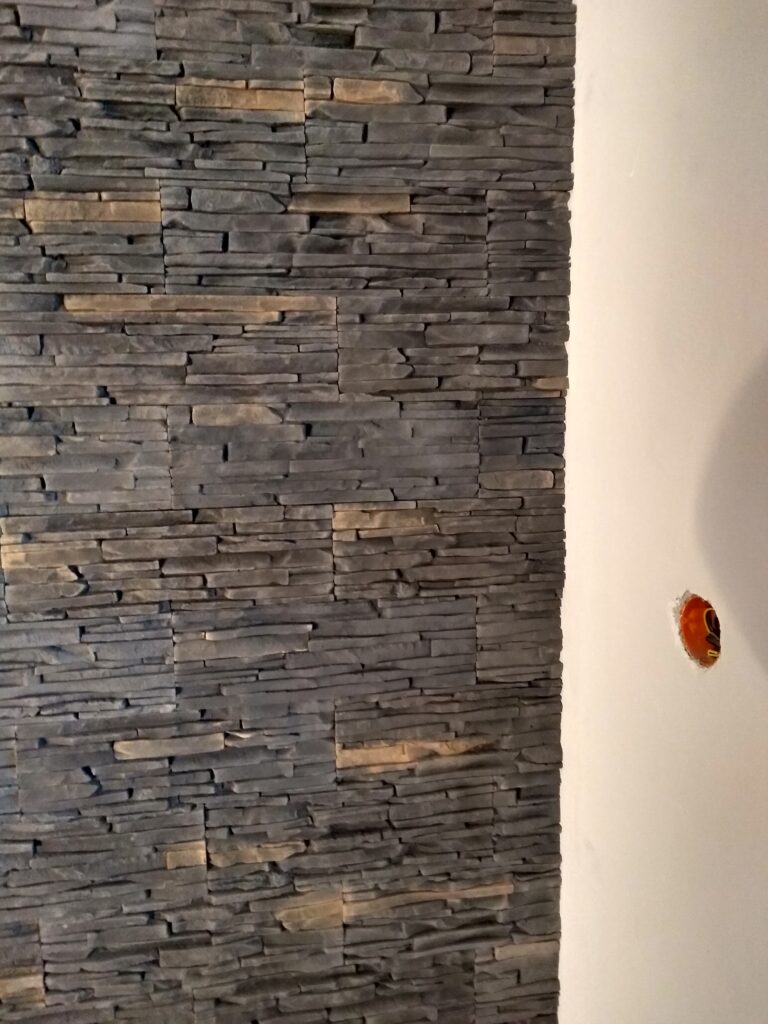 realizacje palko-bud, układanie płytek, płytkowanie łścian